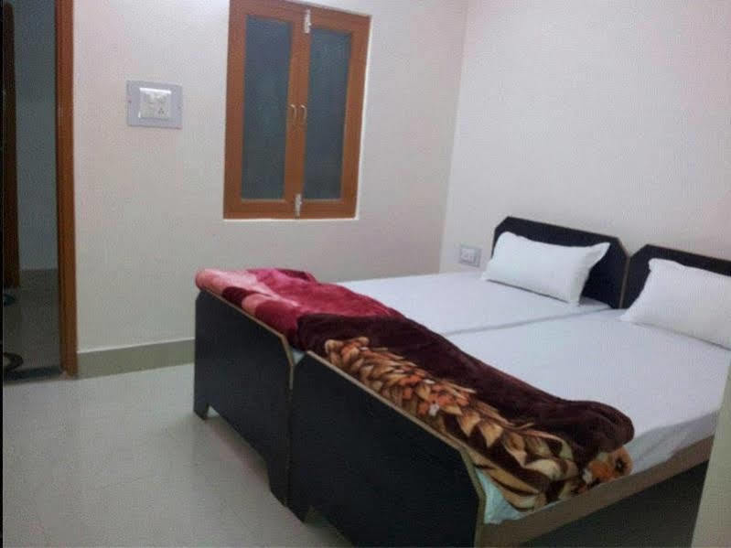 Ali Baba Guest House Varanasi Exterior foto
